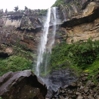 ピナイサーラの滝